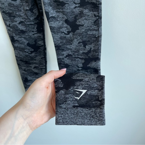 Gymshark Adapt Camo Seamless legging size S - Picture 4 of 4
